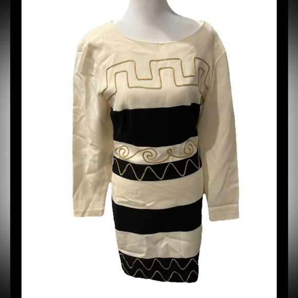 misty lane Dresses & Skirts - Vintage Misty Lane Dress Black Gold & Cream color dress